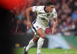 دلیل نیمکت‌نشینی بلینگام چه بود؟