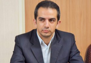استاد دانشگاه ارومیه: محرک اصلی مسئله &zwnj;محور شدن پایان&zwnj;نامه&zwnj;ها باید از صنعت آغاز شود